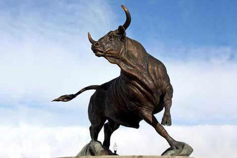 2017 Hot Selling life size design Large Bronze Brave Bull Outdoor Statue for Sale