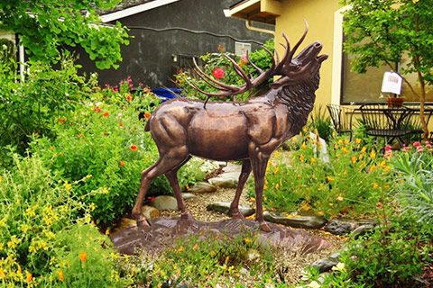 Life-size Casting Bronze Elk Statue Garden Decoration for Sale